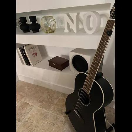 Pier'art - Piscine Jacuzzi Tennis Vue וילה