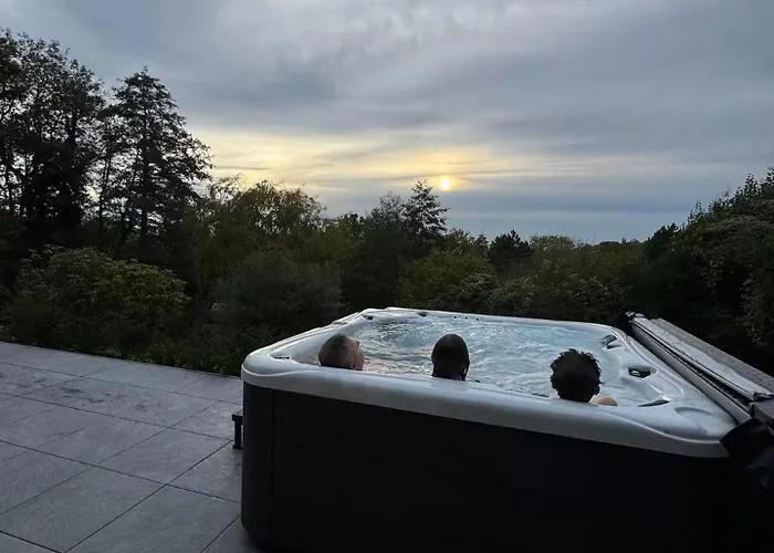 Pier'art - Piscine Jacuzzi Tennis Vue וילה *